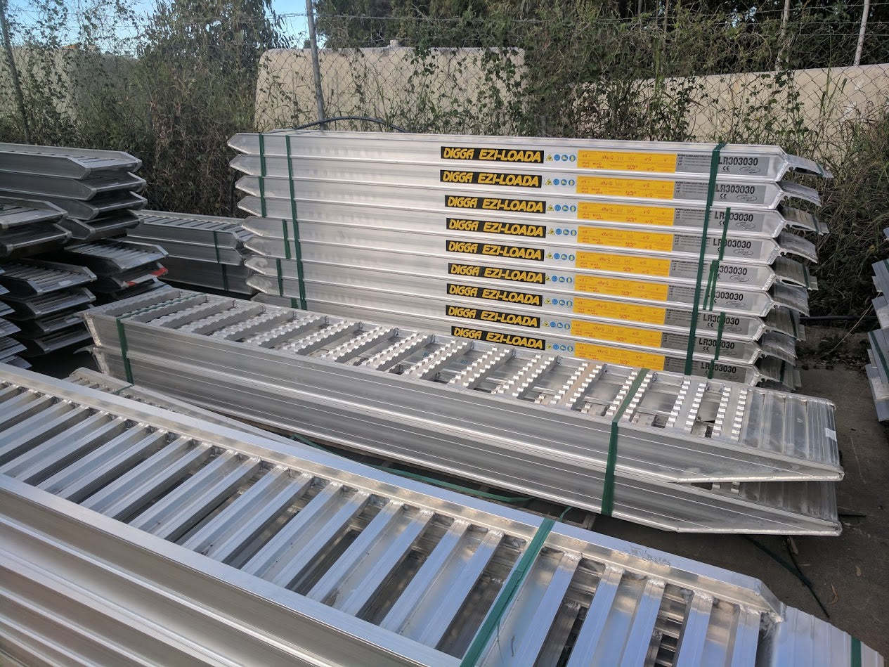 3m Skip Loading Ramp Digga 3T Aluminium Loading Ramps 3m Long