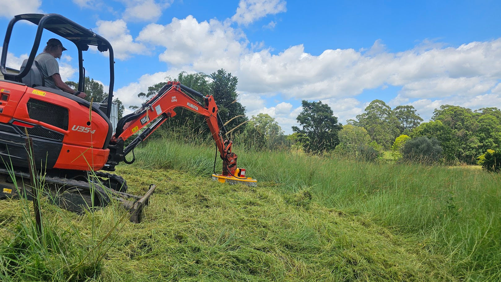 Earthquake Excavator 900mm Cut Slasher – Earthmoving Warehouse