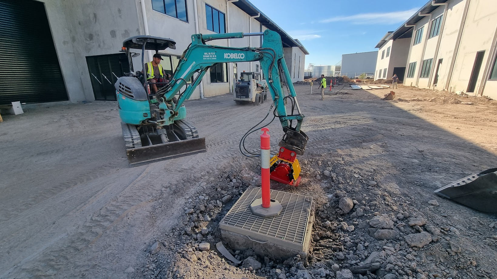 EarthQuake Hydraulic Compactor EQ HC-3