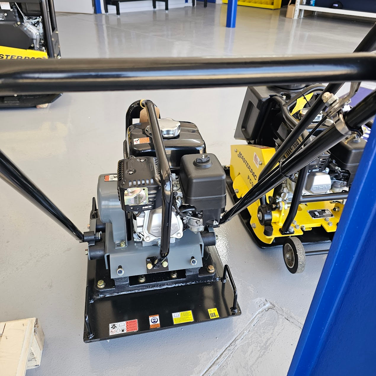 MasterPac BNMP80 Plate Compactor 90kg Hard Hitting | Free Freight Australia