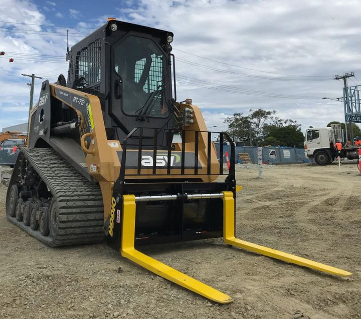 Digga Pallet Forks 1800Kg Multi Fit Skid Steer Loaders Earthmoving Warehouse