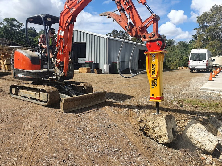 EarthQuake RB30S Rock Breaker 2.8-3.5T Earthmoving Warehouse